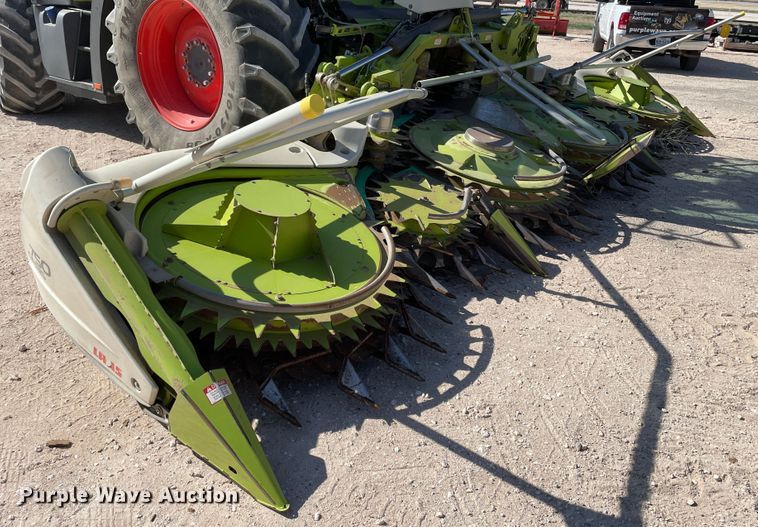 image for item DJ5243 2018 Claas Orbis 750  rotary forage head