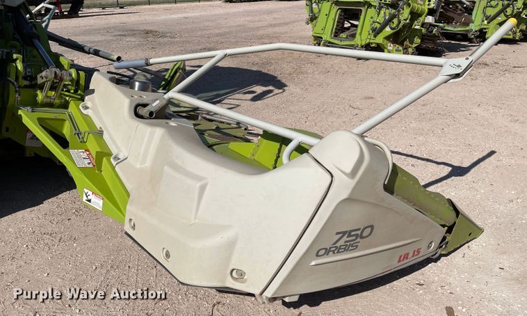 image for item DJ5243 2018 Claas Orbis 750  rotary forage head