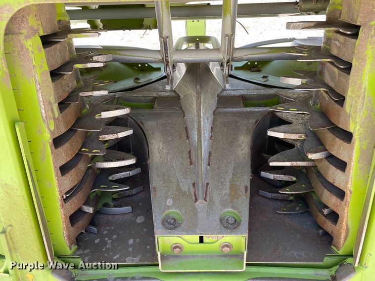 image for item DJ5243 2018 Claas Orbis 750  rotary forage head