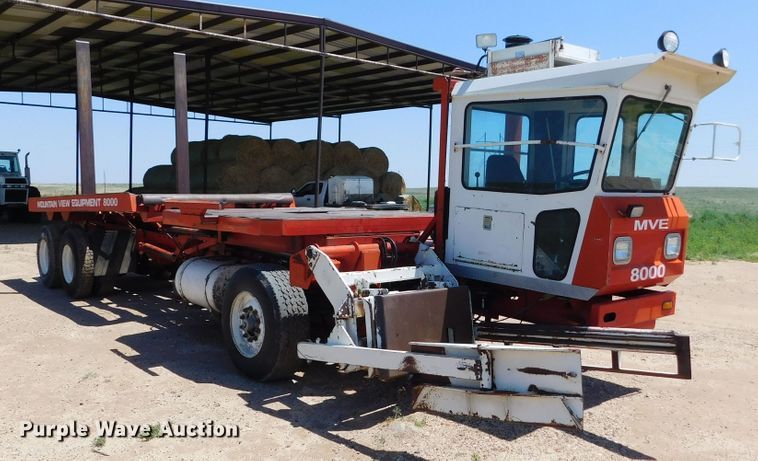 image for item DJ7667 1992 Mountain View Equipment MVE8000  bale stacker