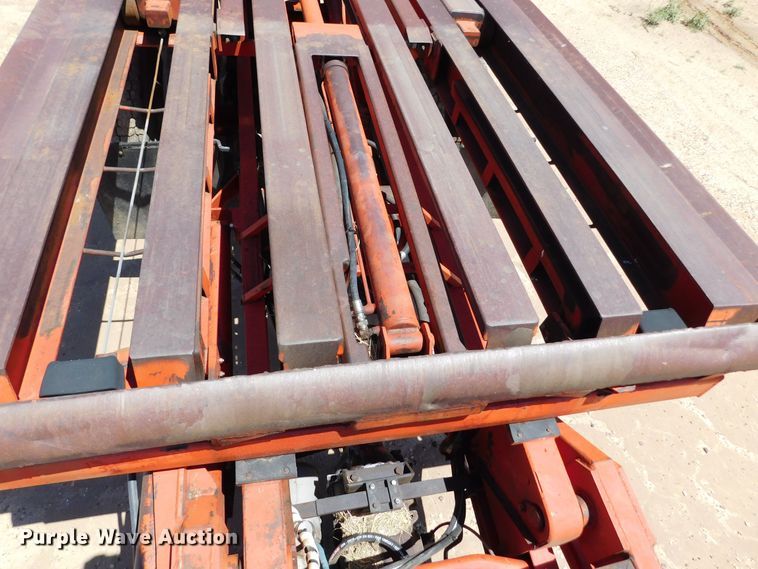 image for item DJ7667 1992 Mountain View Equipment MVE8000  bale stacker