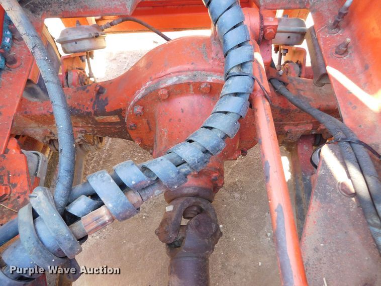 image for item DJ7667 1992 Mountain View Equipment MVE8000  bale stacker