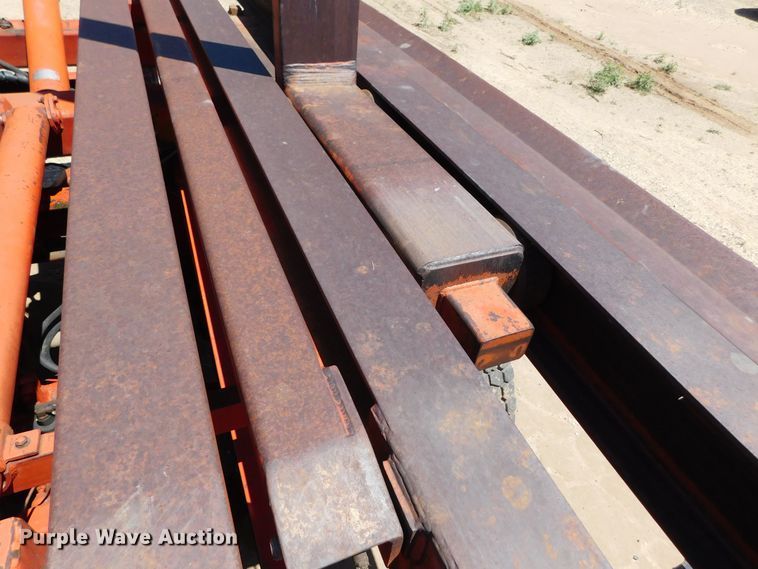 image for item DJ7667 1992 Mountain View Equipment MVE8000  bale stacker