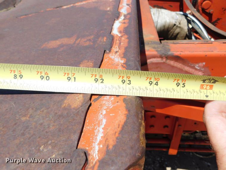 image for item DJ7667 1992 Mountain View Equipment MVE8000  bale stacker