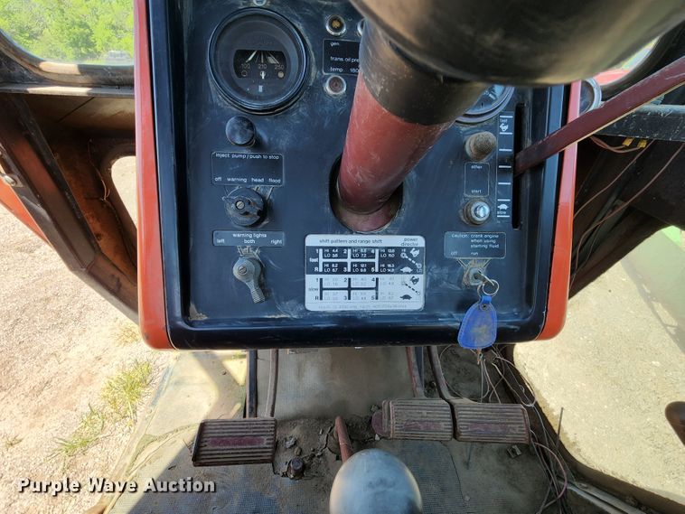 image for item DL6606 Allis Chalmers AC7080  tractor