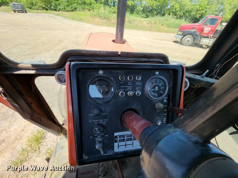 image for item DL6606 Allis Chalmers AC7080  tractor