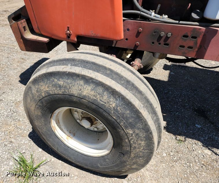 image for item DL6606 Allis Chalmers AC7080  tractor