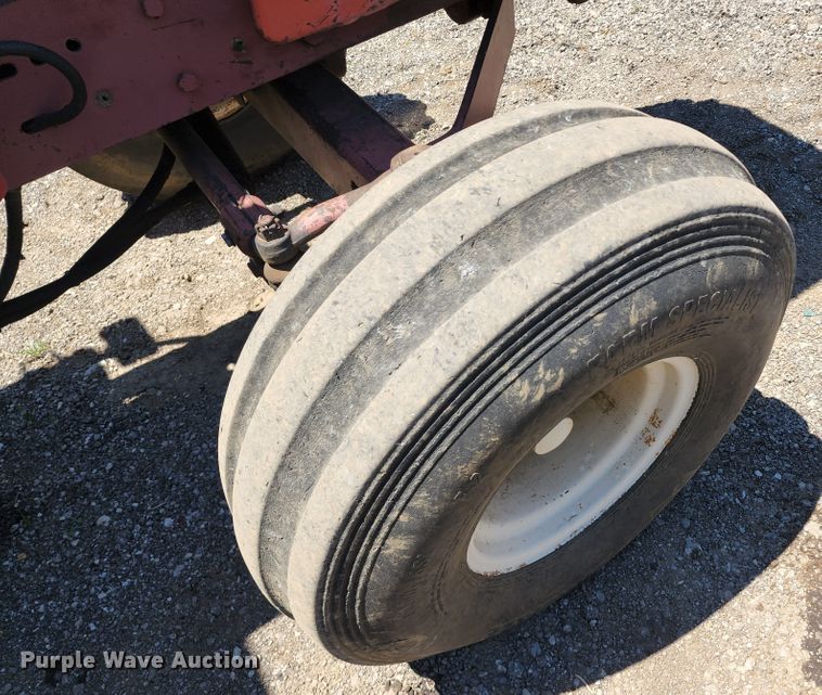 image for item DL6606 Allis Chalmers AC7080  tractor