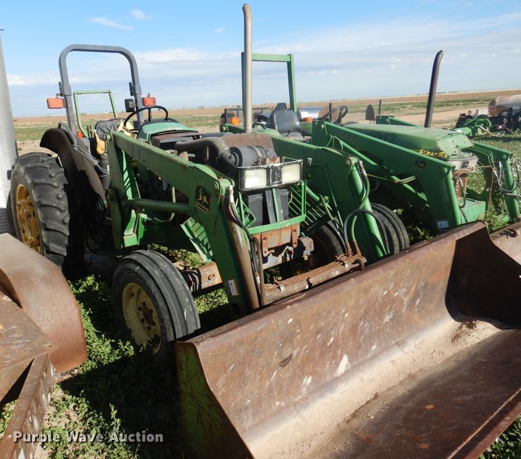 image for item DM5229 John Deere  tractor