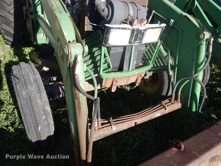 image for item DM5229 John Deere  tractor