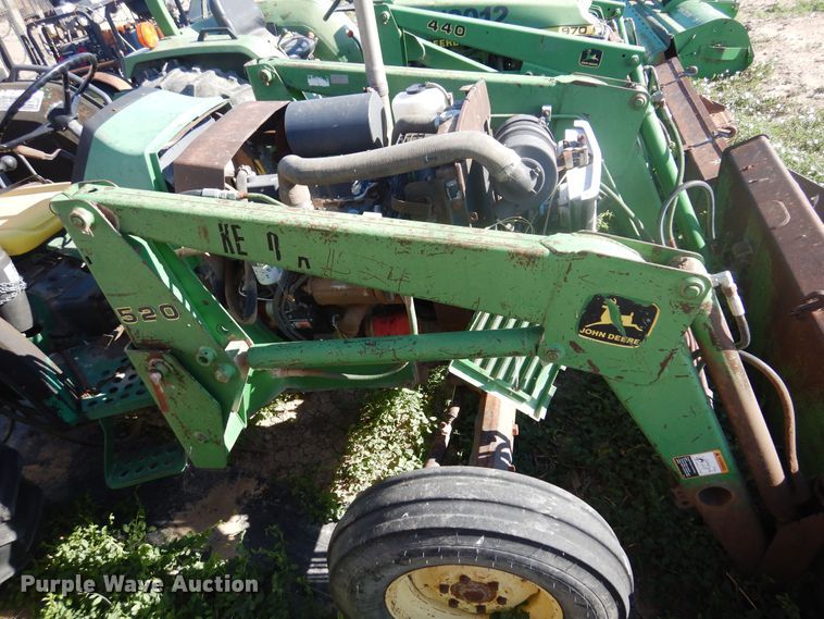 image for item DM5229 John Deere  tractor