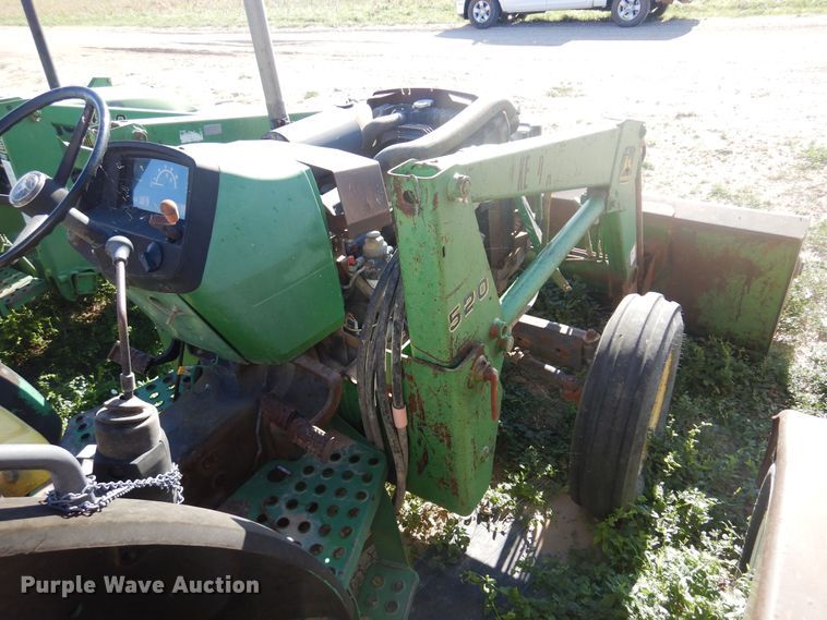 image for item DM5229 John Deere  tractor