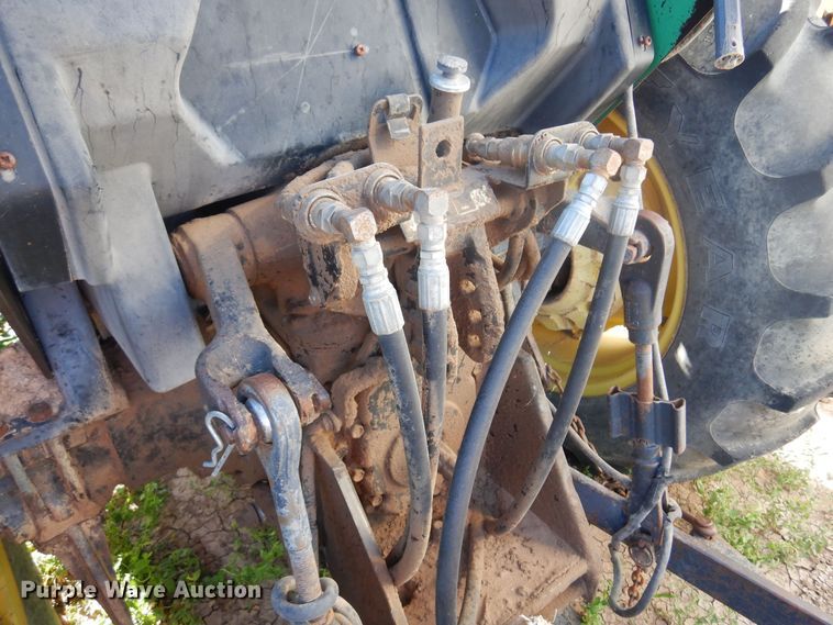 image for item DM5229 John Deere  tractor