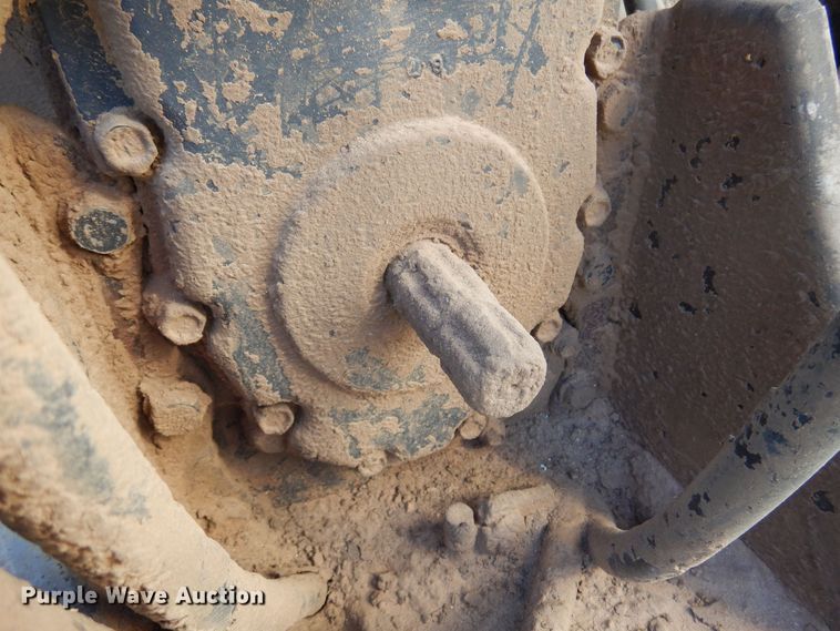 image for item DM5229 John Deere  tractor