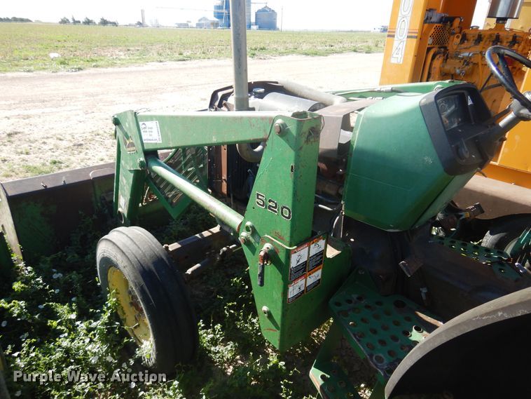 image for item DM5229 John Deere  tractor