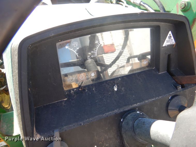 image for item DM5229 John Deere  tractor