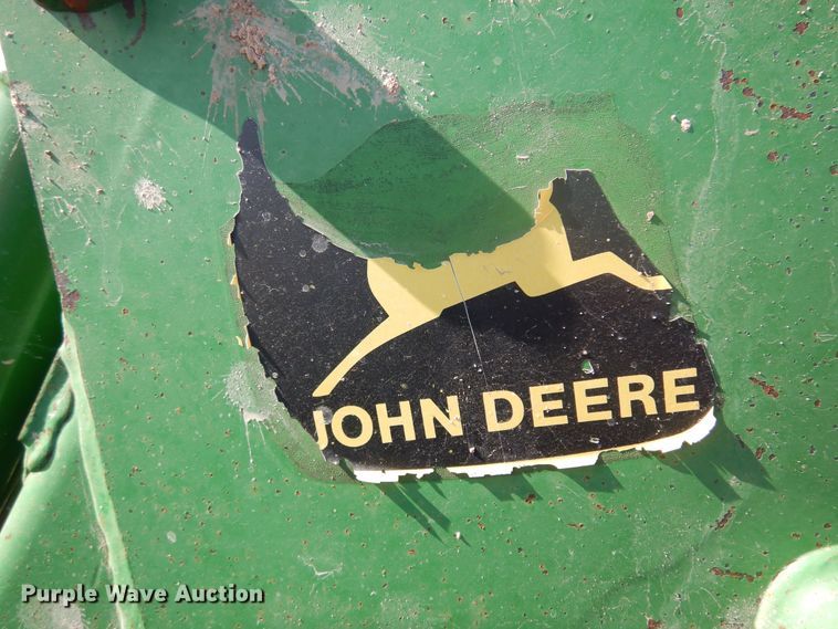 image for item DM5229 John Deere  tractor