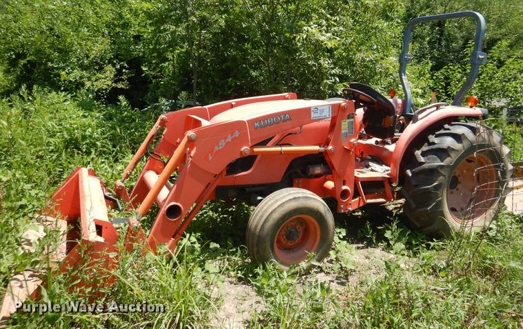 image for item DN0449 2008 Kubota MX5100F  tractor