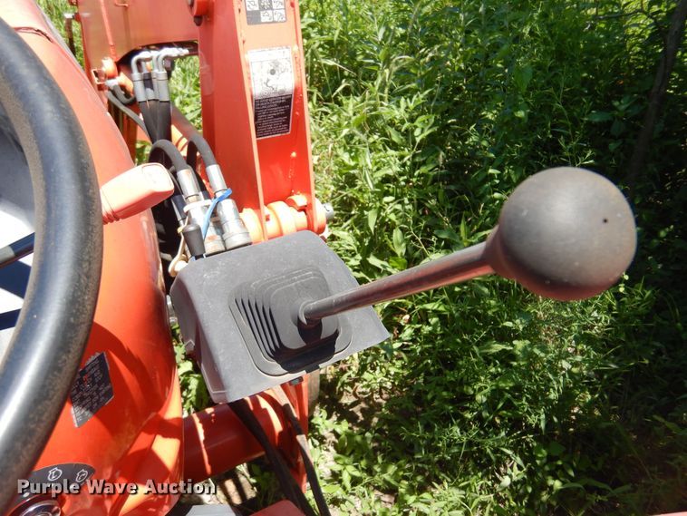 image for item DN0449 2008 Kubota MX5100F  tractor