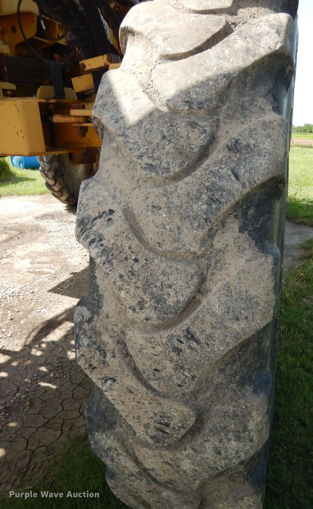 image for item DN1591 1999 Rogator 854  sprayer