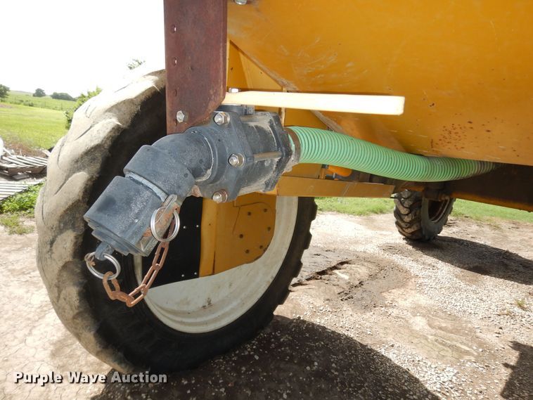 image for item DN1591 1999 Rogator 854  sprayer