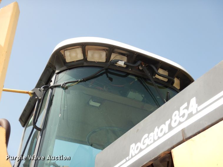 image for item DN1591 1999 Rogator 854  sprayer