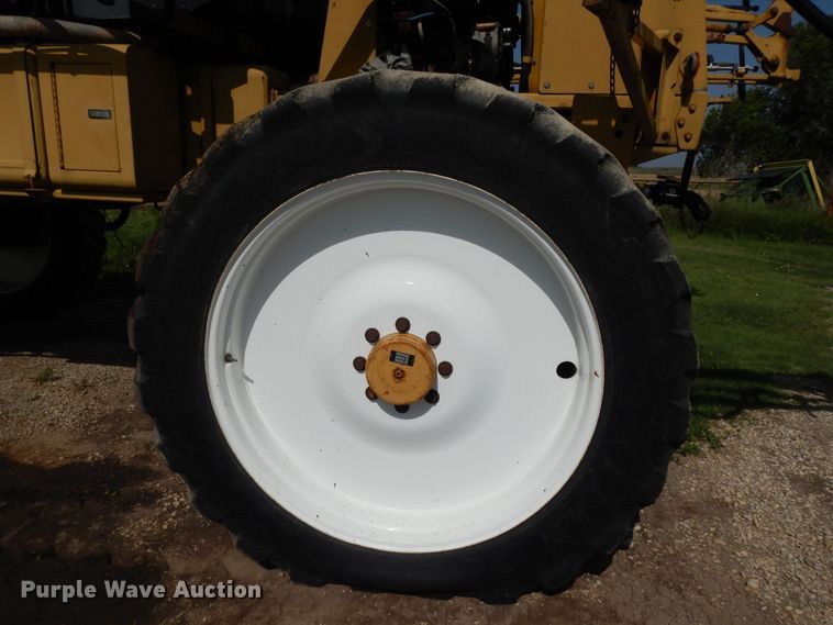 image for item DN1591 1999 Rogator 854  sprayer