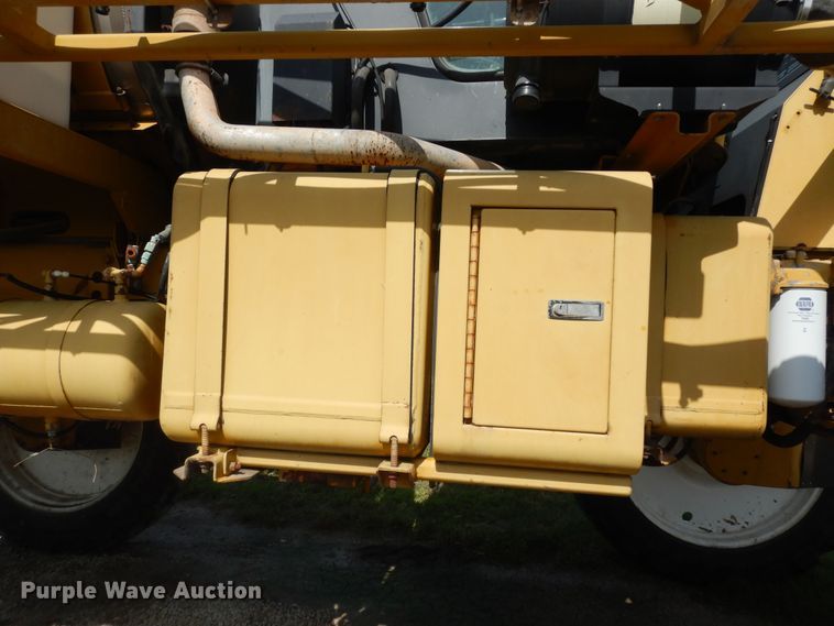 image for item DN1591 1999 Rogator 854  sprayer