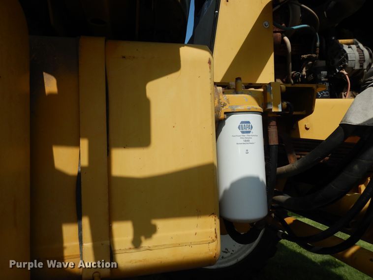 image for item DN1591 1999 Rogator 854  sprayer