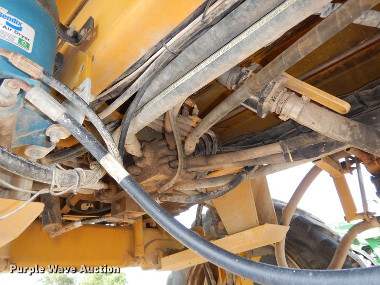 image for item DN1591 1999 Rogator 854  sprayer