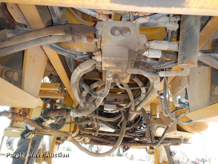 image for item DN1591 1999 Rogator 854  sprayer