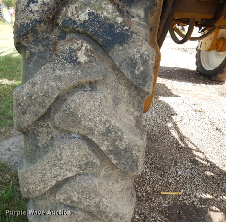 image for item DN1591 1999 Rogator 854  sprayer