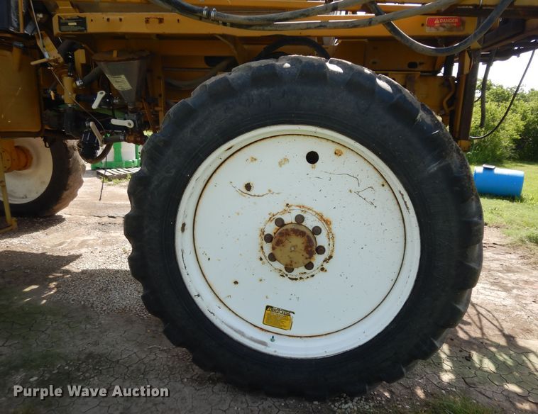 image for item DN1591 1999 Rogator 854  sprayer