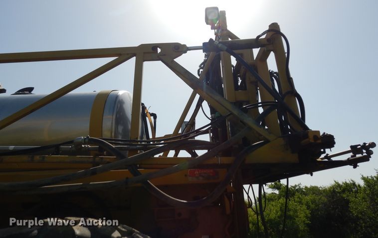 image for item DN1591 1999 Rogator 854  sprayer