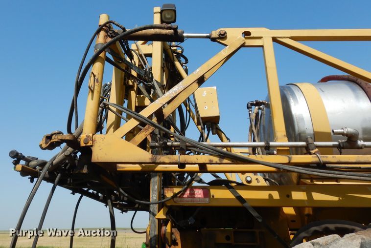 image for item DN1591 1999 Rogator 854  sprayer