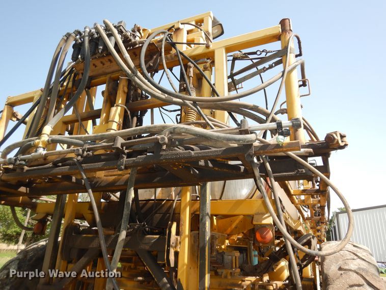 image for item DN1591 1999 Rogator 854  sprayer