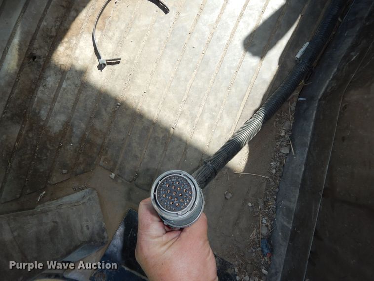 image for item DN1591 1999 Rogator 854  sprayer