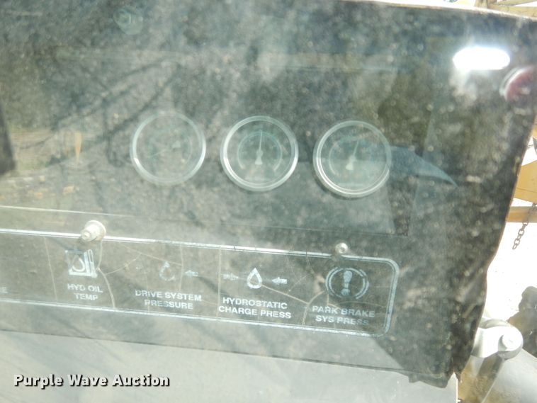 image for item DN1591 1999 Rogator 854  sprayer