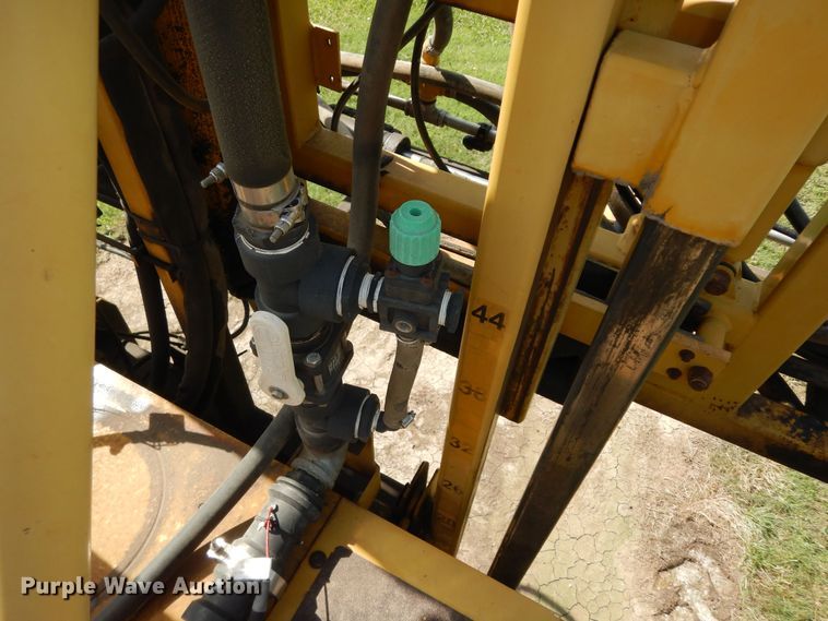 image for item DN1591 1999 Rogator 854  sprayer