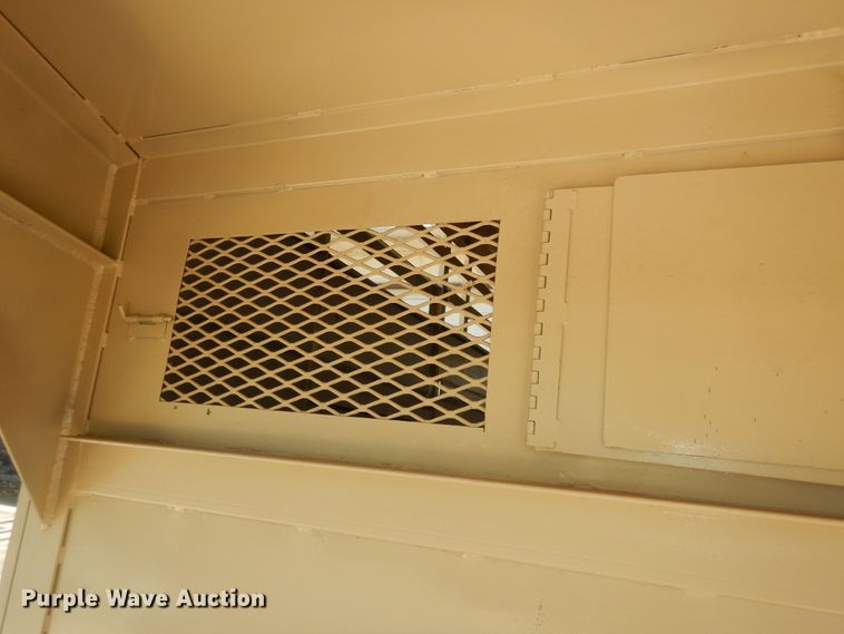 image for item DN1610 2002 Circle D  livestock trailer