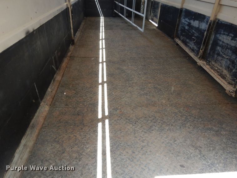 image for item DN1610 2002 Circle D  livestock trailer