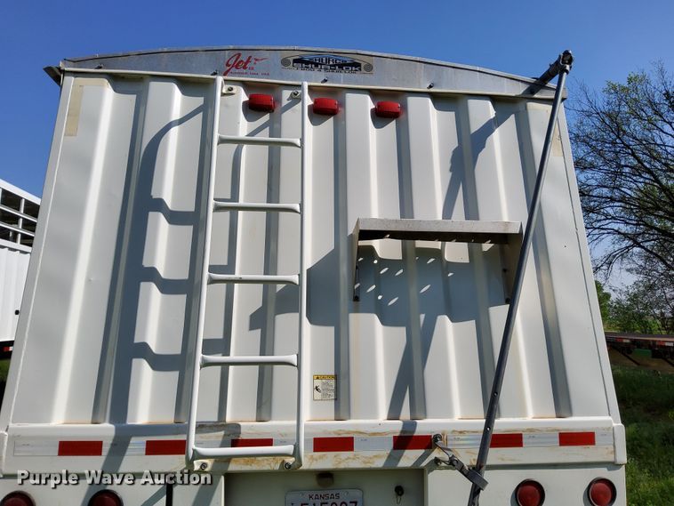 image for item DN6804 2000 Jet  grain trailer