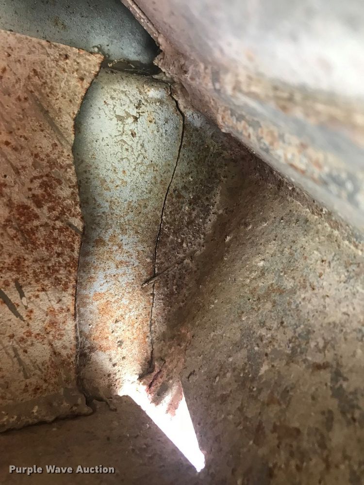 image for item DN6804 2000 Jet  grain trailer