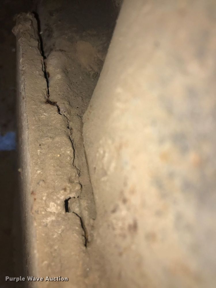 image for item DN6804 2000 Jet  grain trailer