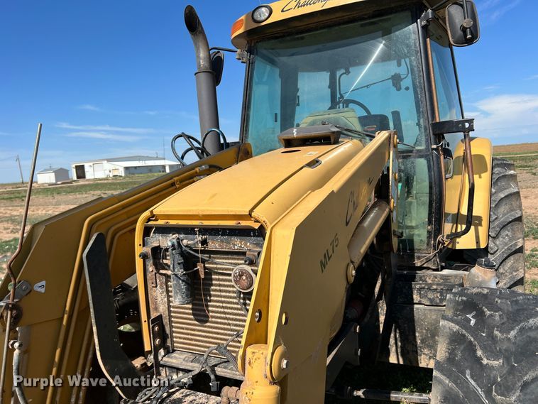 image for item DN8756 AGCO MT465B  MFWD tractor