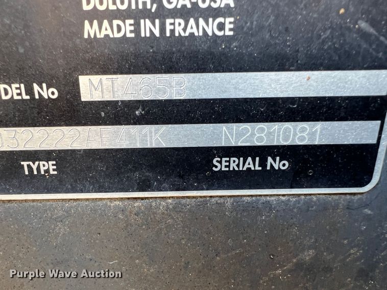 image for item DN8756 AGCO MT465B  MFWD tractor