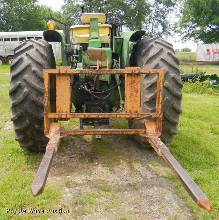 image for item DP4279 1969 John Deere 4020  tractor