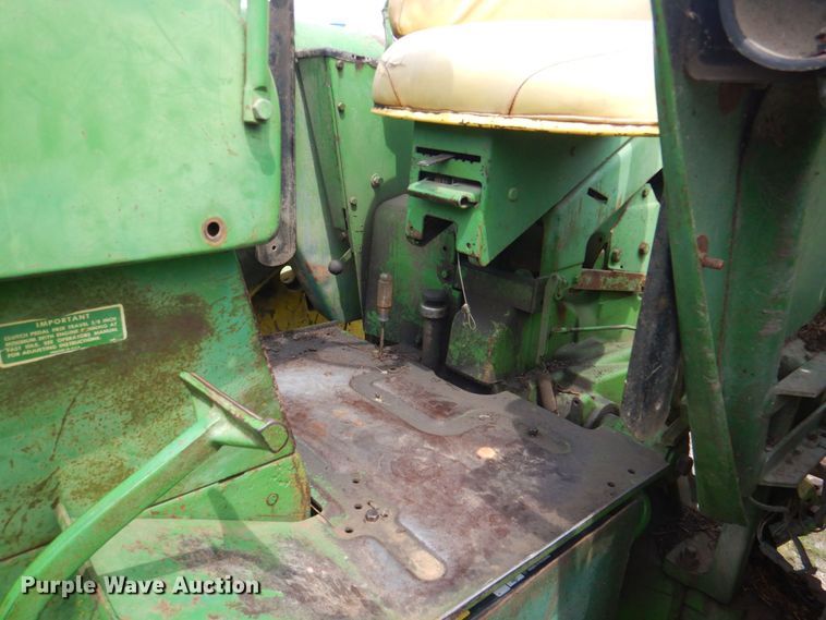 image for item DP4279 1969 John Deere 4020  tractor