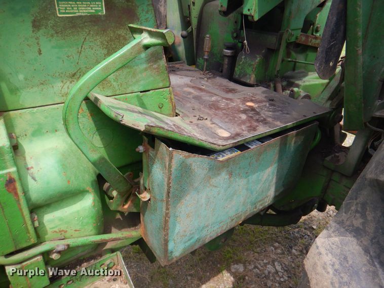 image for item DP4279 1969 John Deere 4020  tractor