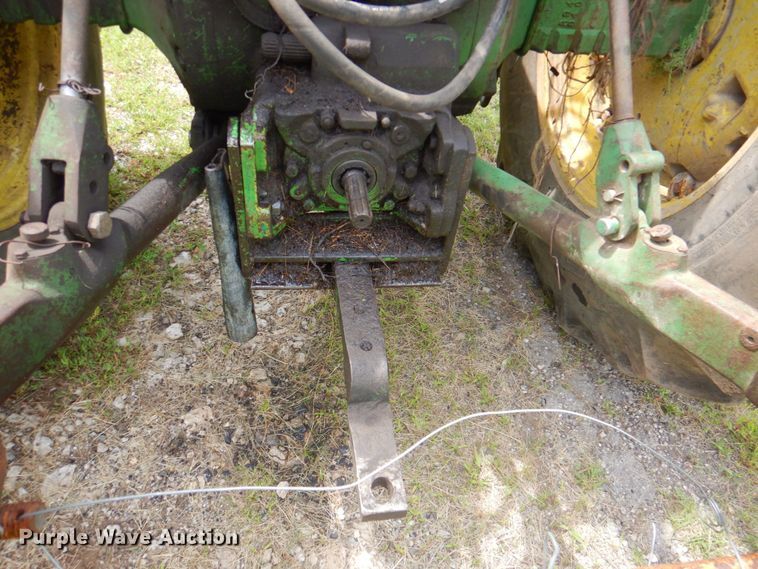 image for item DP4279 1969 John Deere 4020  tractor